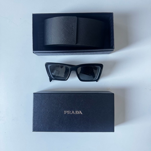 Authentic PRADA black Symbole Butterfly Women's Sunglasses, PR 08YS - Picture 1 of 4